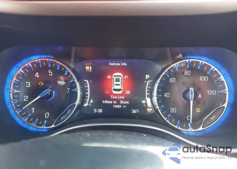 2021 Chrysler Pacifica Touring z USA, uszkodzony, nr VIN 2C4RC1FG2MR526599